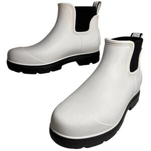UGG Women's Droplet White Chelsea Boot US 7 Waterproof Rain Ankle Boots Snow EC